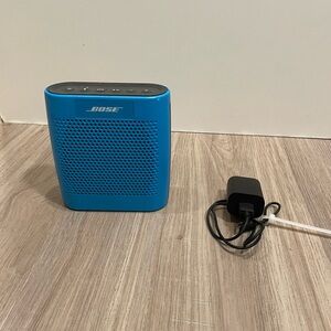 Bose SoundLink Color Portable Speaker System - Blue - Works Charger